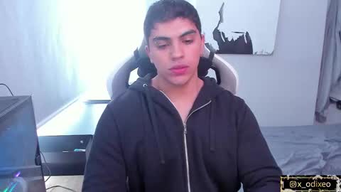 Odixeo online show from January 14, 4:12 pm