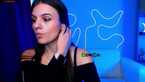 Snapshot of x_yasmin_x chatting on February 28, 10:05 am Yasmin online show from February 28, 10:05 am