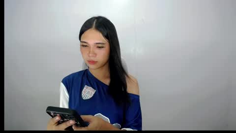 Snapshot of xairah_doux chatting on April 22, 11:12 am xairah_doux online show from April 22, 11:12 am