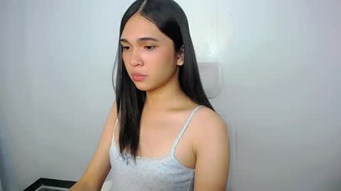 Snapshot of xairah_doux chatting on May 11, 2:28 am xairah_doux online show from May 11, 2:28 am