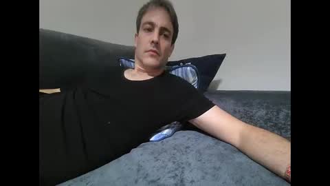 Snapshot of xalegarmax chatting on December 8, 2:39 am xalegarmax online show from December 8, 2:39 am