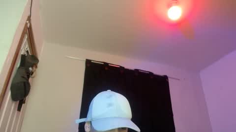 xalejo_max online show from October 8, 5:54 pm