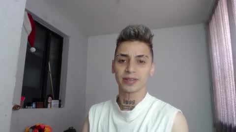 xalejo_max online show from January 11, 5:07 pm