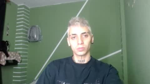 xalejo_max online show from January 13, 12:05 am