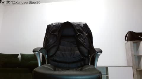 Master Xandeer online show from November 29, 5:54 am