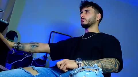 Snapshot of xandercagex chatting on February 20, 8:53 pm XanderCageX online show from February 20, 8:53 pm