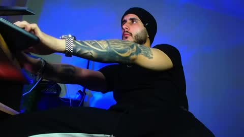 XanderCageX online show from May 1, 5:39 pm