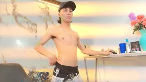 xandergrey8 online show from March 15, 7:09 pm