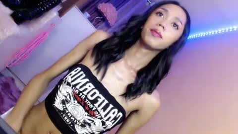 Snapshot of xandracake chatting on July 30, 12:20 am Xan online show from July 30, 12:20 am