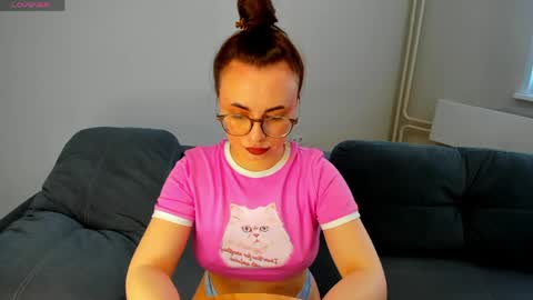 Snapshot of xapka_lapka chatting on May 20, 7:03 am Alice online show from May 20, 7:03 am
