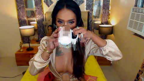 Snapshot of xasianm0nstr0uscumx chatting on March 2, 6:40 pm THALIA MOUNT online show from March 2, 6:40 pm