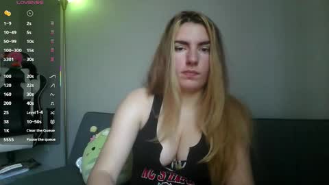  charlotte euphoria  online show from October 17, 8:33 pm