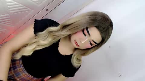 kianna online show from February 27, 9:32 am