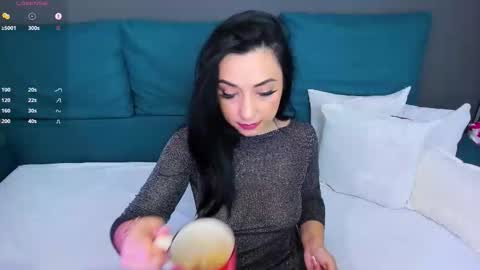 Snapshot of xchristalx chatting on November 12, 8:30 pm Christal online show from November 12, 8:30 pm