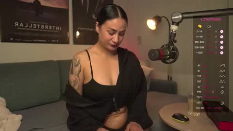 Snapshot of xcummingxsoonx chatting on September 25, 5:49 pm MIRA online show from September 25, 5:49 pm