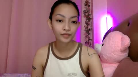 Snapshot of xcxccy19 chatting on January 26, 9:29 am Sachi Cy online show from January 26, 9:29 am
