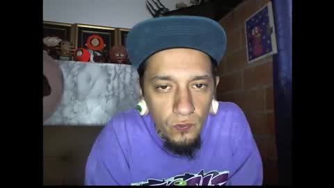 Snapshot of xdantex19 chatting on February 15, 12:47 pm xdantex19 online show from February 15, 12:47 pm