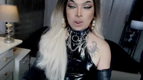 Zhavia online show from January 5, 5:27 pm