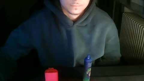 Snapshot of xdrazox chatting on December 3, 9:23 pm Drazox online show from December 3, 9:23 pm