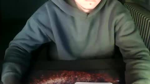 Snapshot of xdrazox chatting on December 4, 7:23 pm Drazox online show from December 4, 7:23 pm