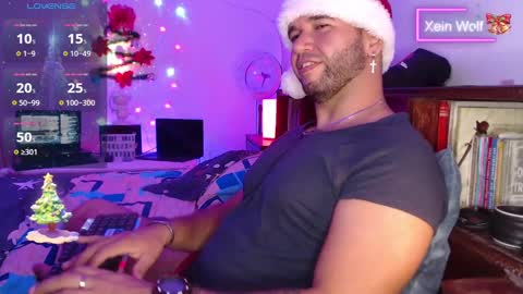 Xein Independent Model online show from December 16, 2:04 am