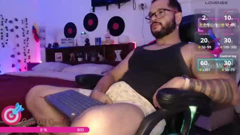 Xein Independent Model online show from July 7, 3:31 am