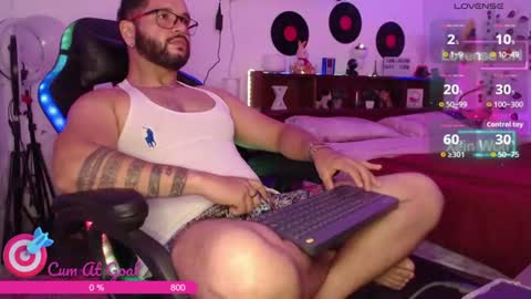Xein Independent Model online show from July 16, 5:02 am