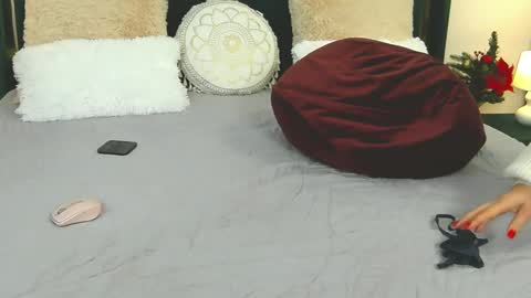 XeniaBlue online show from December 30, 1:25 pm