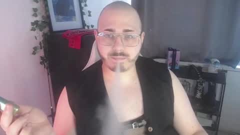 Snapshot of xfabian_love chatting on September 10, 9:42 am F A B I A N online show from September 10, 9:42 am