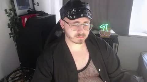 Snapshot of xfabian_love chatting on September 26, 9:46 am F A B I A N online show from September 26, 9:46 am