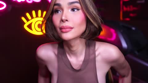 Anne online show from February 26, 1:00 am