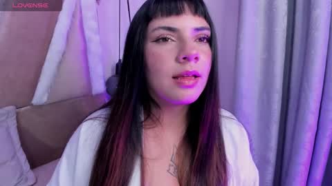 hinata  online show from February 6, 12:48 am