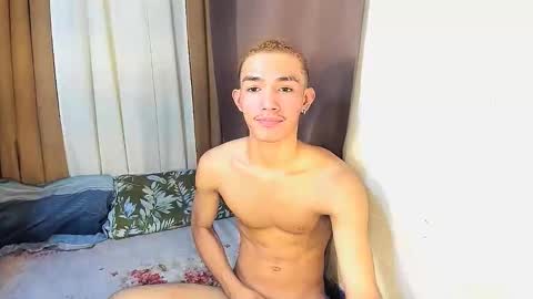 xhornytwink online show from May 8, 8:41 am