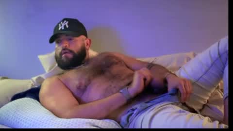 Snapshot of xhristian86 chatting on October 8, 5:43 pm DJ Xhristian online show from October 8, 5:43 pm