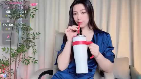 Snapshot of xi_ethel chatting on October 24, 12:41 am XI online show from October 24, 12:41 am