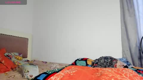 Xia Angel online show from November 6, 11:44 am