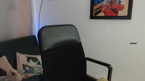 Xia online show from April 20, 11:39 pm