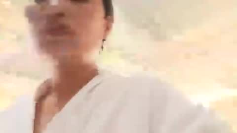 Snapshot of xiagoal_cute chatting on May 6, 7:46 am xiagoal_cute online show from May 6, 7:46 am