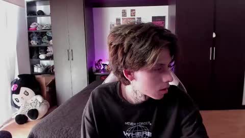 xIce Boy online show from February 16, 2:02 pm