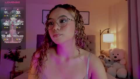 camila online show from March 22, 6:22 pm