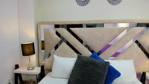 Xime  online show from February 22, 2:45 am