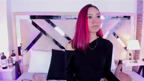 Xime  online show from March 8, 2:04 am