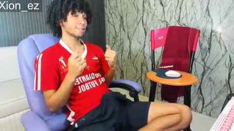 Snapshot of xion_ez chatting on June 3, 8:47 pm xion_ez online show from June 3, 8:47 pm