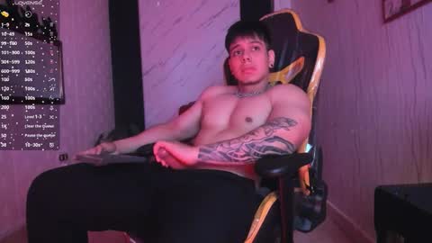      online show from October 1, 12:22 pm