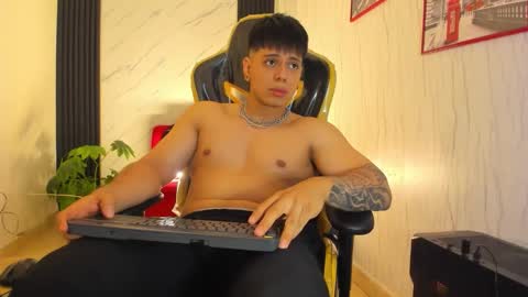      online show from November 7, 12:16 pm