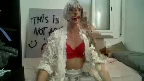 Wendy online show from December 25, 4:32 pm