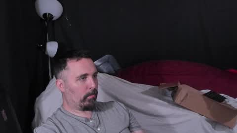Snapshot of xmetalstudx chatting on April 20, 7:15 pm MetalstudMaster online show from April 20, 7:15 pm