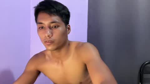 Snapshot of xmoreno_guy69 chatting on April 23, 3:25 pm SECRET online show from April 23, 3:25 pm