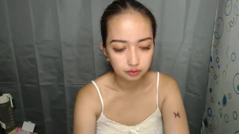 Ilove play tab00 and dirty show on wsp or tg and isell many videos and naked photos there online show from March 16, 5:44 am