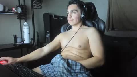 Snapshot of xoalejandroxo6 chatting on February 16, 7:26 am xoalejandroxo6 online show from February 16, 7:26 am